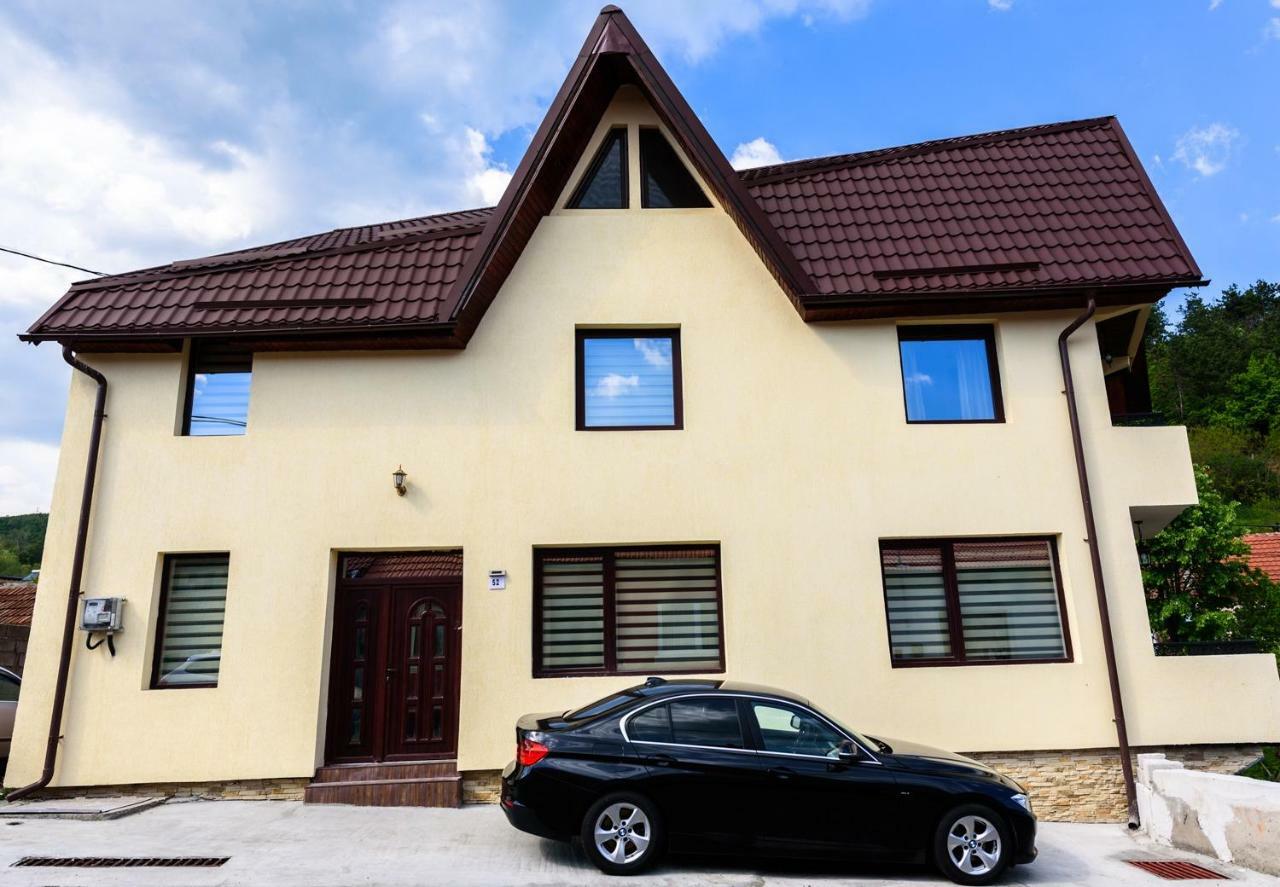 Ferienwohnung Casa Sky Orşova Exterior foto
